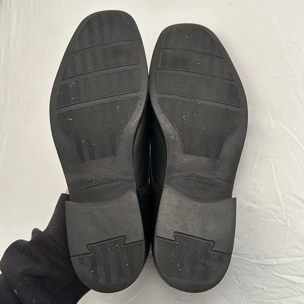 Clark’s Classic Black Leather dress shoes